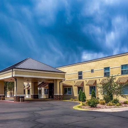 Quality Inn Тринидад Екстериор снимка