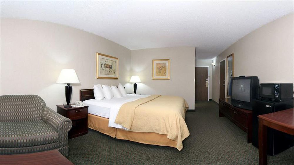 Quality Inn Тринидад Екстериор снимка