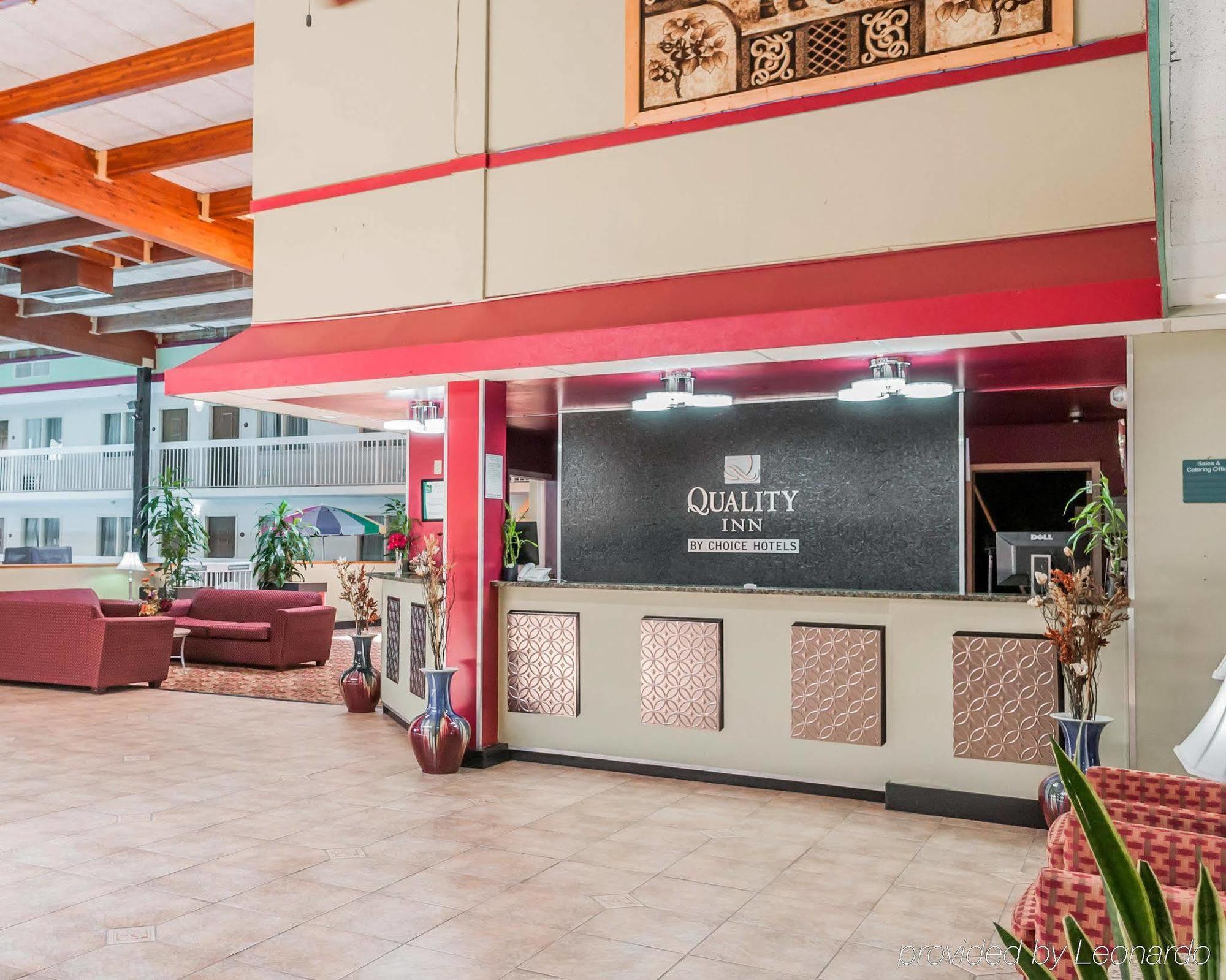 Quality Inn Тринидад Екстериор снимка